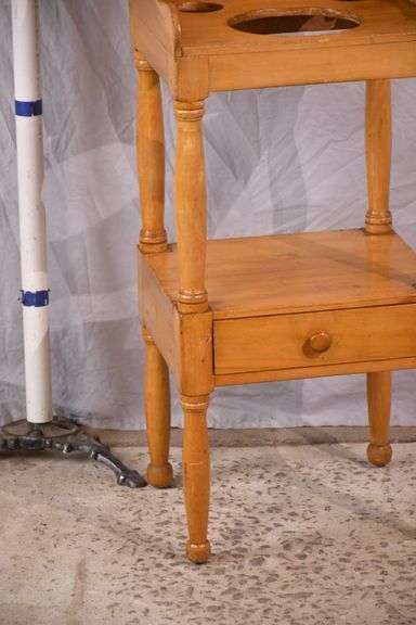Early two-tier washstand with drawer; 18304-008