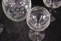 5 piece etched glass wine set with grape designs; 18308-018