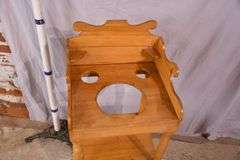 Early two-tier washstand with drawer; 18304-008