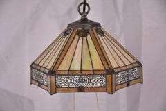 Hexagonal stained glass hanging light; 1116-732