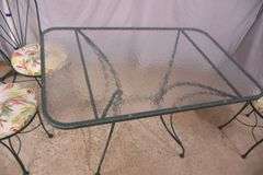 Green metal 5 piece patio dining set; 155-1105