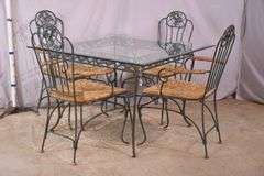 5 piece green iron dining set; 1116-746