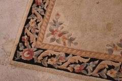 3.3'x5.3' hand tufted rug; 55-12205