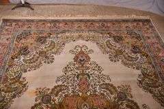 8.3'x11.6' Atlas machine made rug; 44-482