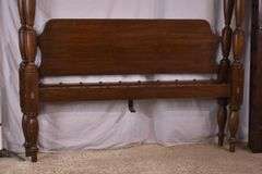 Henkel-Harris mahogany 4 poster bed with rails; 192-3090