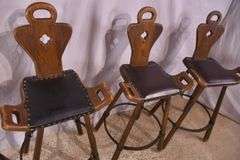 Set of 4 bar chairs with iron foot rests; 1116-727