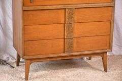 Bassett mid-century style walnut 6 drawer chest; 55-12355