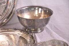 Large group of miscellaneous silverplate items; 16721-064A