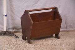 Magazine stand; 3072-021