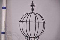 Vintage black iron topiary trellis; 869-611