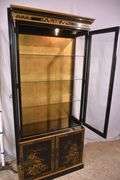Drexel Heritage "Et Cetera" black and gold Oriental decorated curio; 4779-006