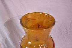Large art glass vase; 14435-012