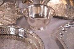 Large group of miscellaneous silverplate items; 16721-064A
