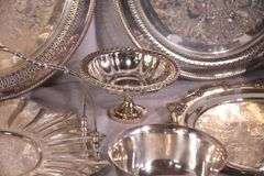 Large group of miscellaneous silverplate items; 16721-064A
