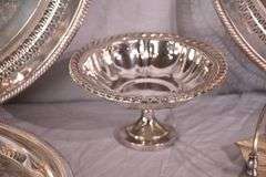 Large group of miscellaneous silverplate items; 16721-064A