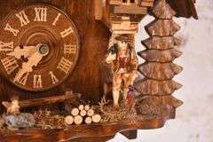 Heinzmann "Black-Forest-Star" German Cuckoo clock; 9485-106