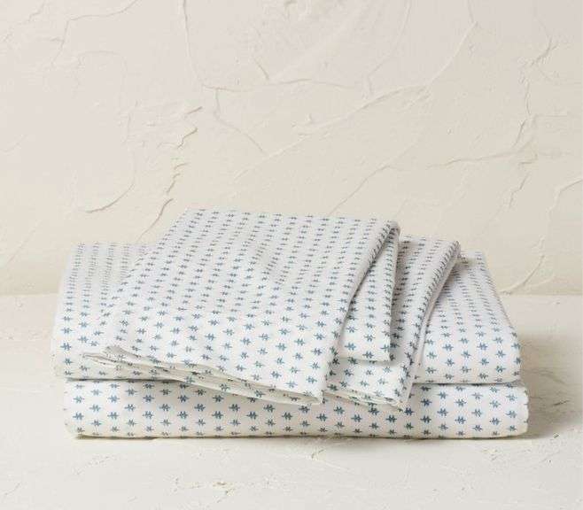 thumbnail image 2 of Opalhouse X Jungalow Printed Cotton Percale Sheet Set – 100% Cotton, 220 Thread Count 2 of 6