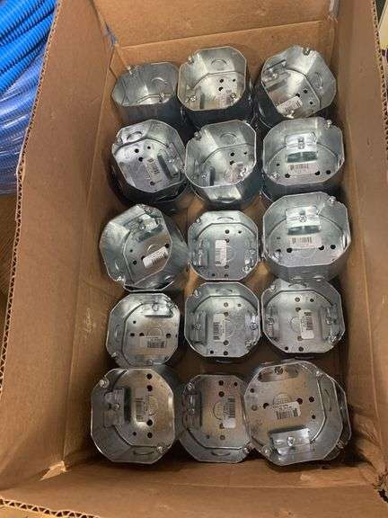 (25) Thomas & Betts 541511/23/4-30 4" Octagon Box