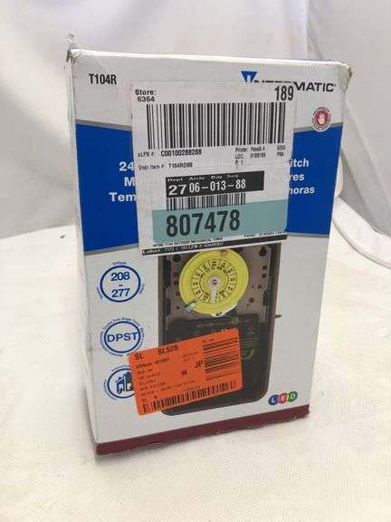 Intermatic T100 Series 40 Amp 24-Hour Outdoor Mechanical Timer with Double Pole Single Throw switching 240 VAC, Gray