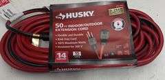 Husky 50 ft. 14/3 Medium Duty Indoor/Outdoor Extension Cord, Red/Black