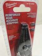 Milwaukee
10-28 AWG Multi-Purpose Wire Stripper / Cutter with Reinforced Head and Dipped Grip