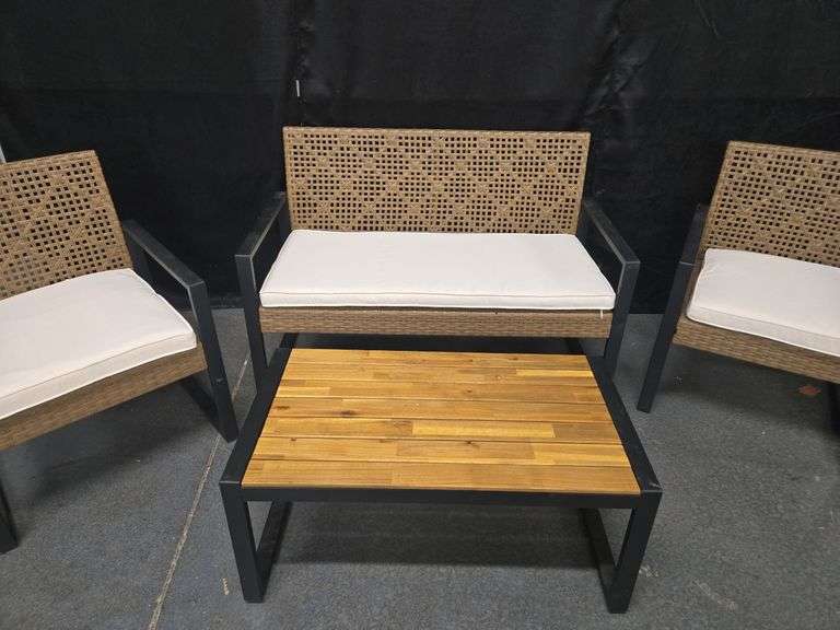 Sunshine Valley 4 -Piece Wicker Patio Conversation Set with Beige Cushions