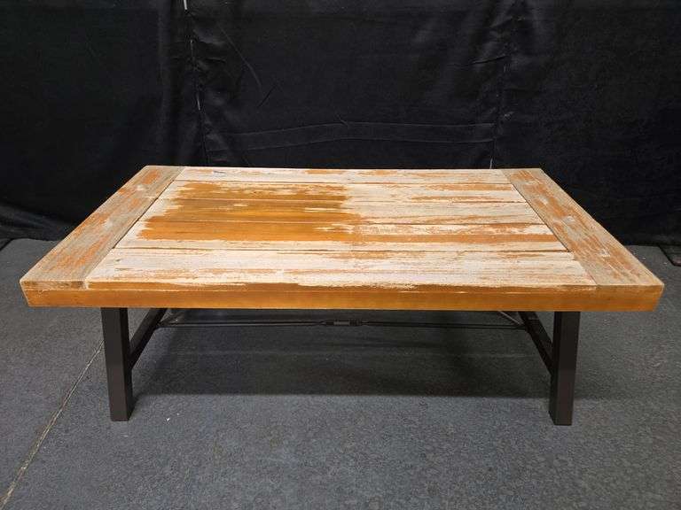Rustic Farmhouse Coffee Table 24"x45"x18"