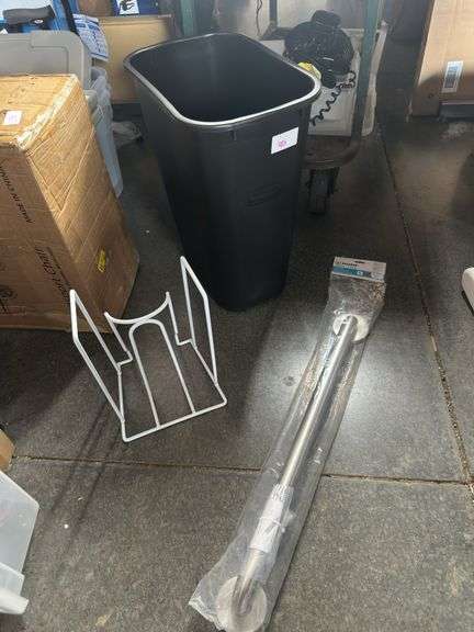 Misc lot - see pictures , Rubbermaid wastebasket, Moen grab bar and more…