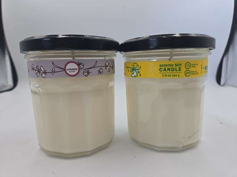 2 Scented Soy Candles 7.2oz ( Lavender & Honeysuckle)