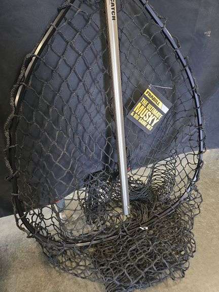 The Frabill Power Catch Big Game Net 29" Wide