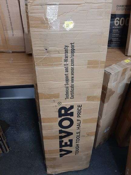 VEVOR Tactical Range Case, Outdoor Tactical Hard Case with 3 Layers Fully-protective Foams, 50 inch lockable Hard Tactical Range Case with Wheels, IP67 Waterproof & Crushproof