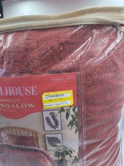Opalhouse Twin/Twin Extra Long Geo Sun Print Comforter and Sham Set Orange/Fuschia