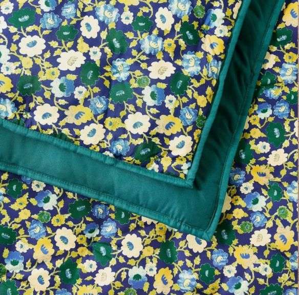 OPALHOUSE~Twin/XL TWIN Printed SUZ FLOWERs Quilt and Sham Set~Blue