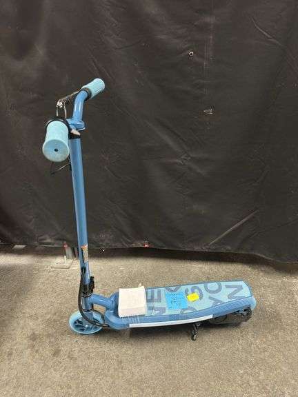 READ! Kids’ Electric Scooter