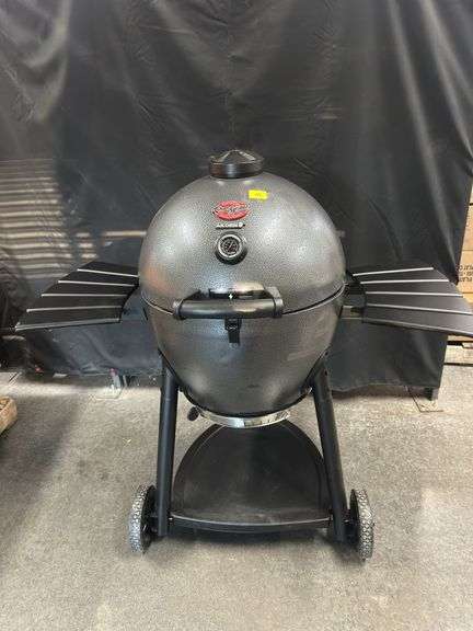 Char-Griller® AKORN® 20-inch Kamado Charcoal Grill in Graphite