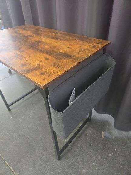 Read! Small Writing Desk with Storage