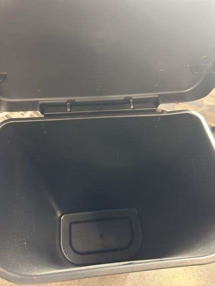 11.3gal Lift Top Waste Basket Black - Brightroom™: Kitchen Trash Can, Fingerprint-Resistant, Indoor Trash Bin