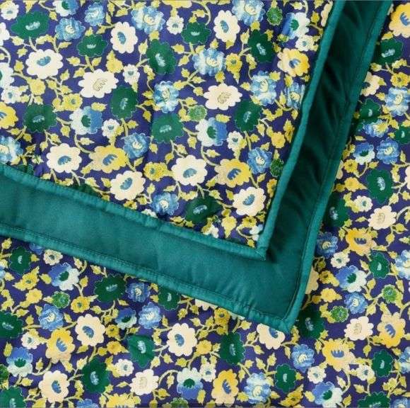Opalhouse Jungalow Blue Green Floral Printed Twin size Quilt Sham Set