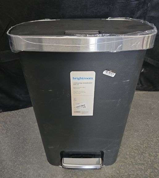 Brightroom Step Trash Can with Lock Lid 13 Gallon