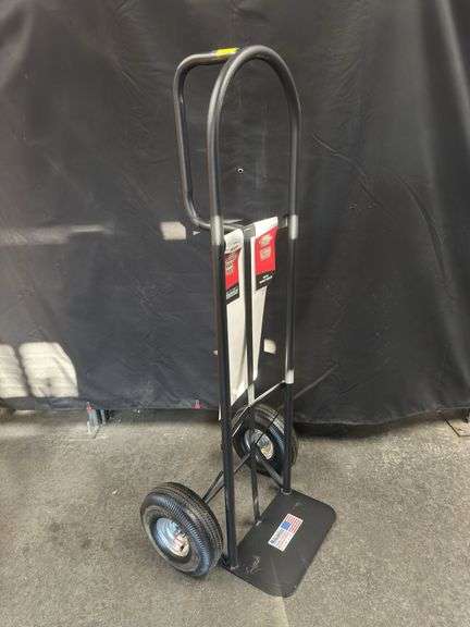 MILWAUKEE 800 LB. CAPACITY HEAVY DUTY D-HANDLE HAND TRUCK, 10’ PNEUMATIC TIRES