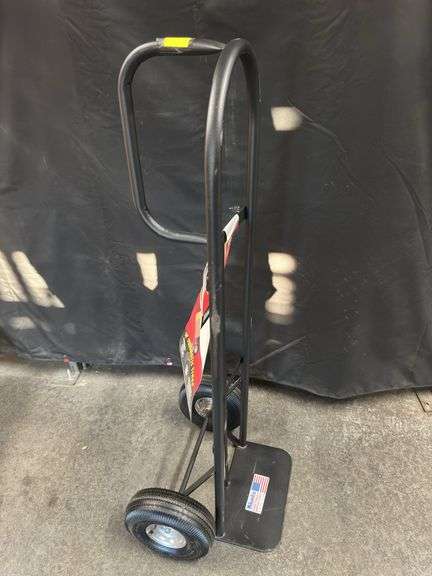 MILWAUKEE 800 LB. CAPACITY HEAVY DUTY D-HANDLE HAND TRUCK, 10’ PNEUMATIC TIRES