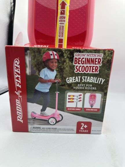Radio Flyer Grow With Me Beginner Kids' Kick Scooter, pink