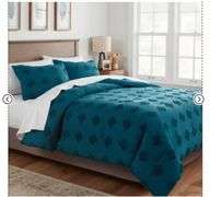 Tufted Diamond Crinkle Comforter and Sham Set - Threshold, TWIN/XL TWIN