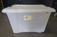 Read! Brightroom Wheeled Latching 128 qt Extra Large Storage Box