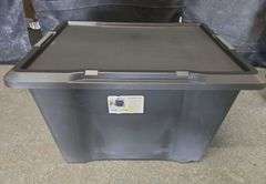 32gal XL Wheeled Latching Storage Tote Black – Brightroom