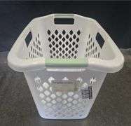 2.1bu Lamper White - Brightroom™: Plastic Clothes Hamper with Built-In Handles
