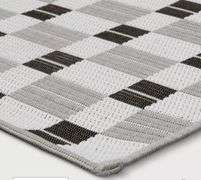 Linear Geo Outdoor Area Rug - Room Essentials 3'11"x5'5"
