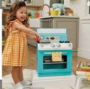 Little Tikes Retro ‘50s Inspired Oven Realistic Pretend Play Kitchen Appliance