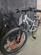 MONGOOSE 24" LIMESTONE SILVER MOUNTAIN BIKE 21 SPEED