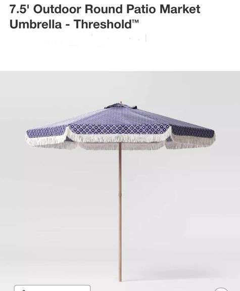 7.5' Outdoor Round Patio Market Umbrella - Threshold
